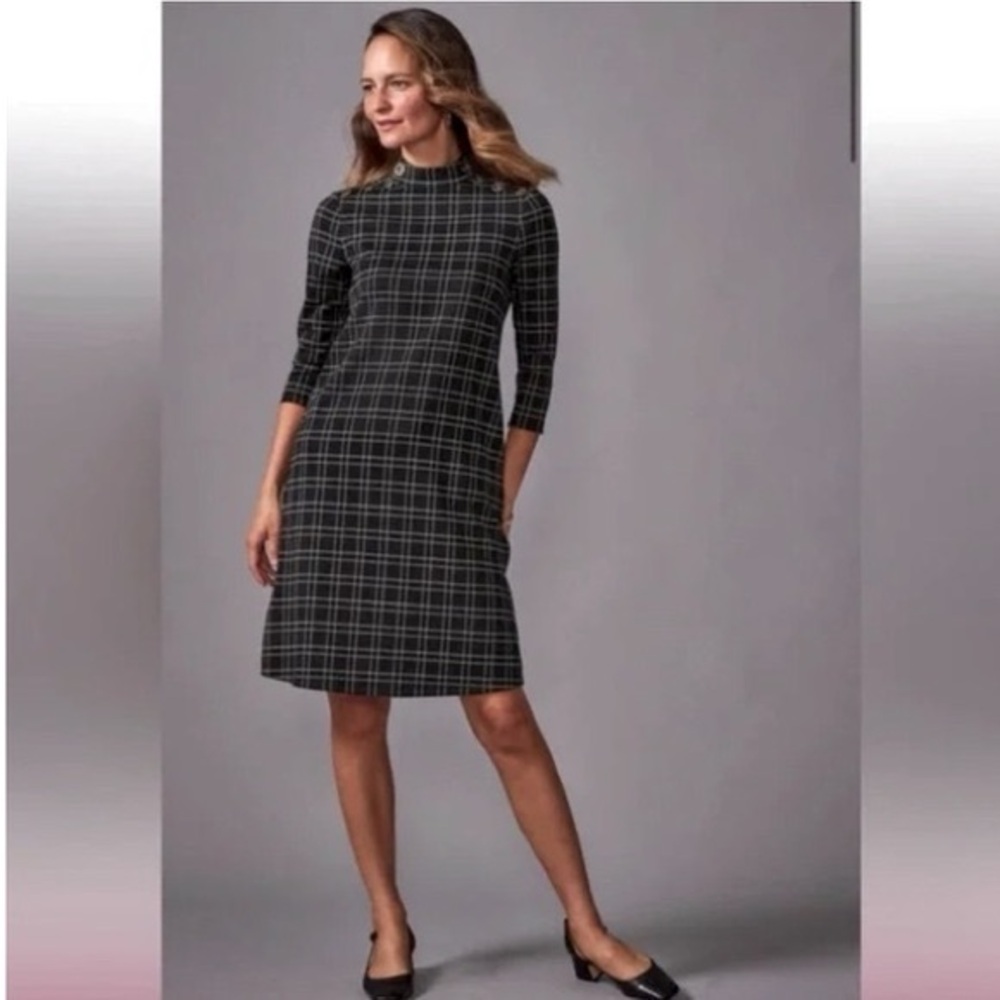 J. McLaughlin. Mare Mockneck Dress. Black/White. Small.